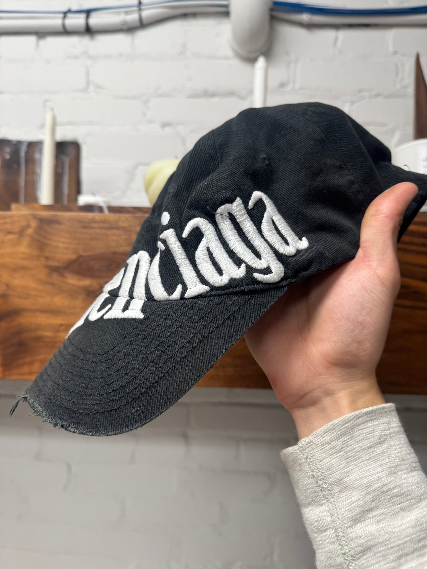 Balenciaga ‘Spiral’ Embroidered Logo Strap-Back Baseball Hat