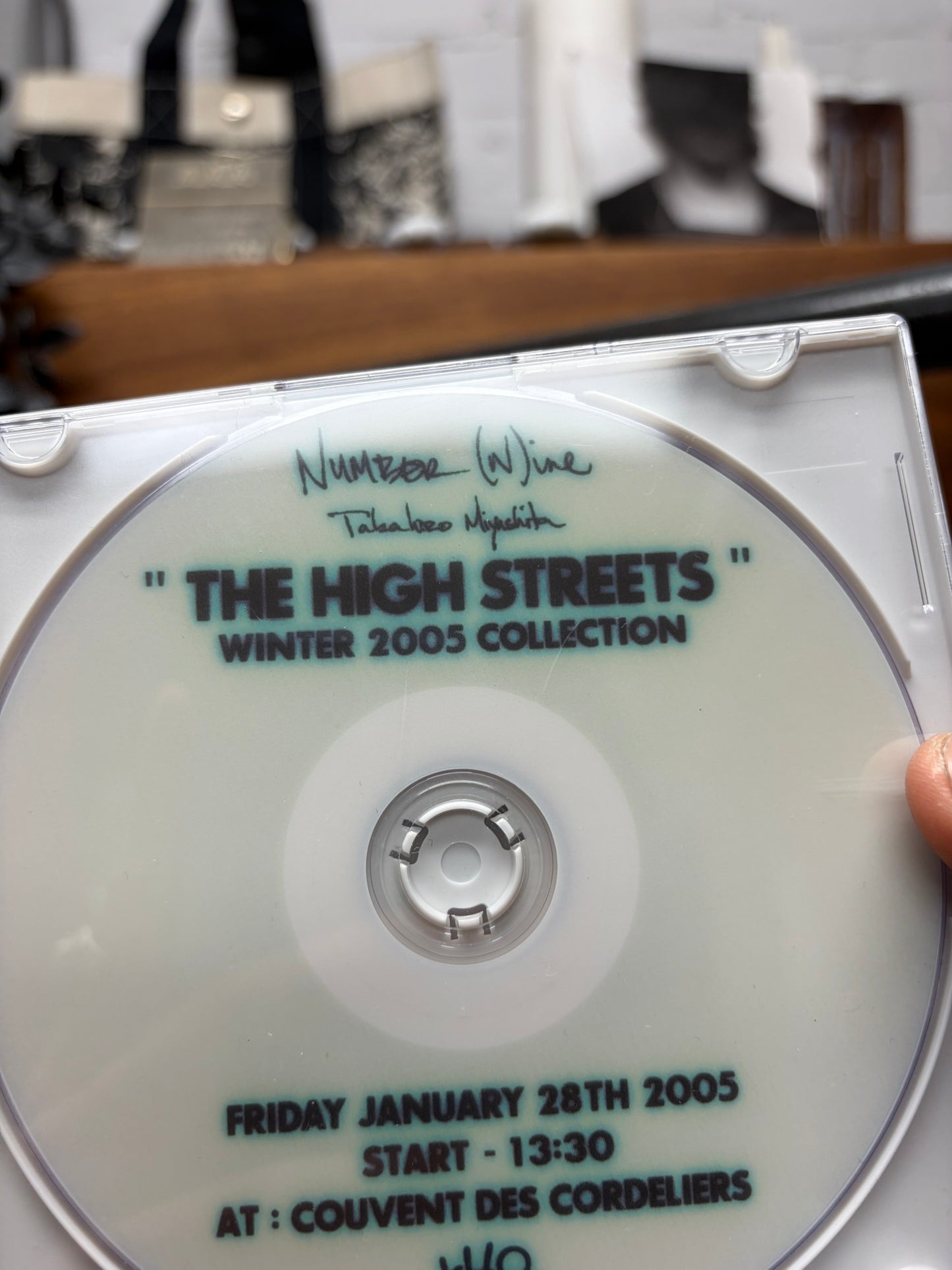 AW2005 Number (N)ine ‘The High Streets’ Runway CD