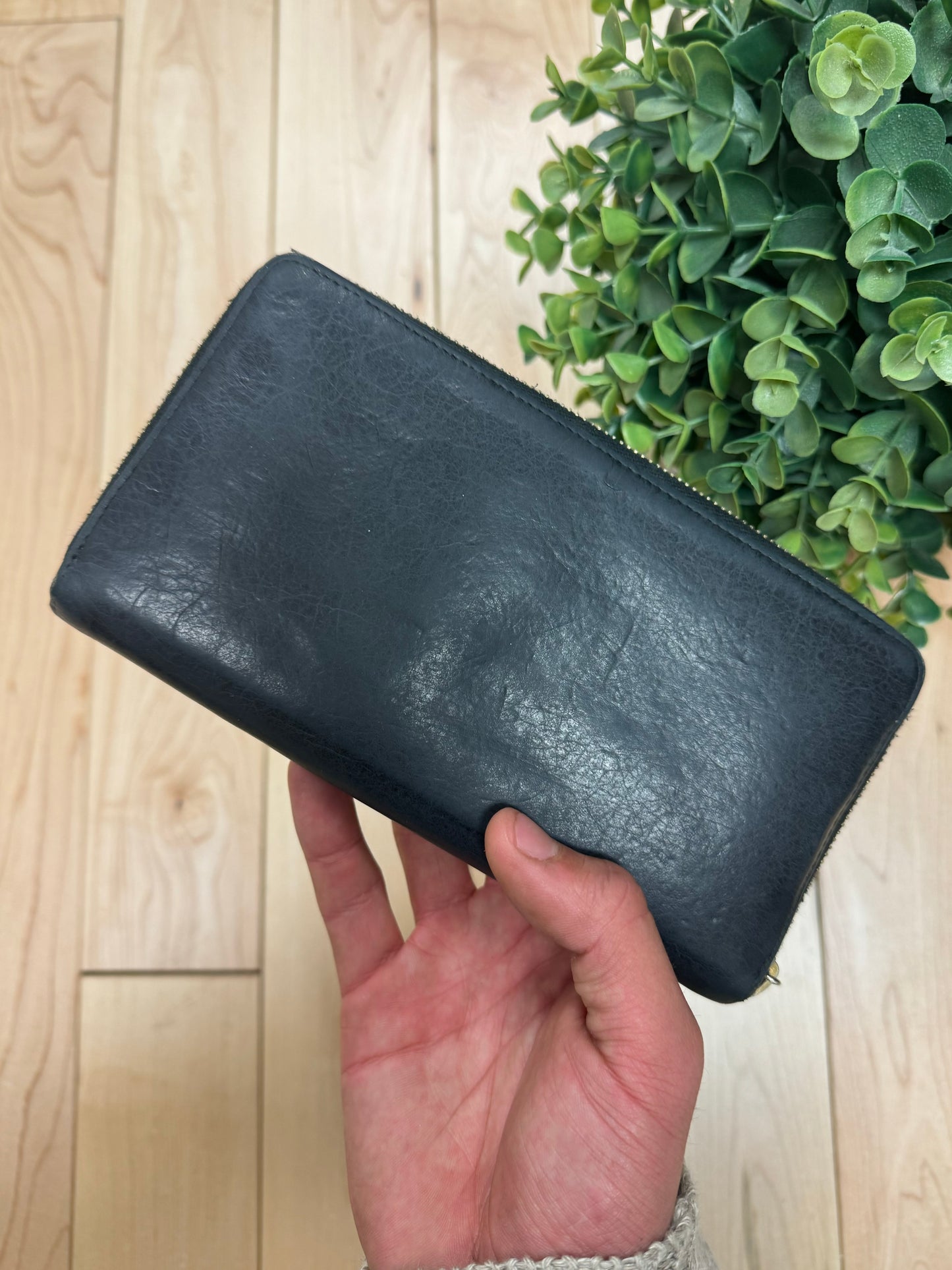 Balenciaga ‘Tour’ Black/Gold Long Leather City Wallet