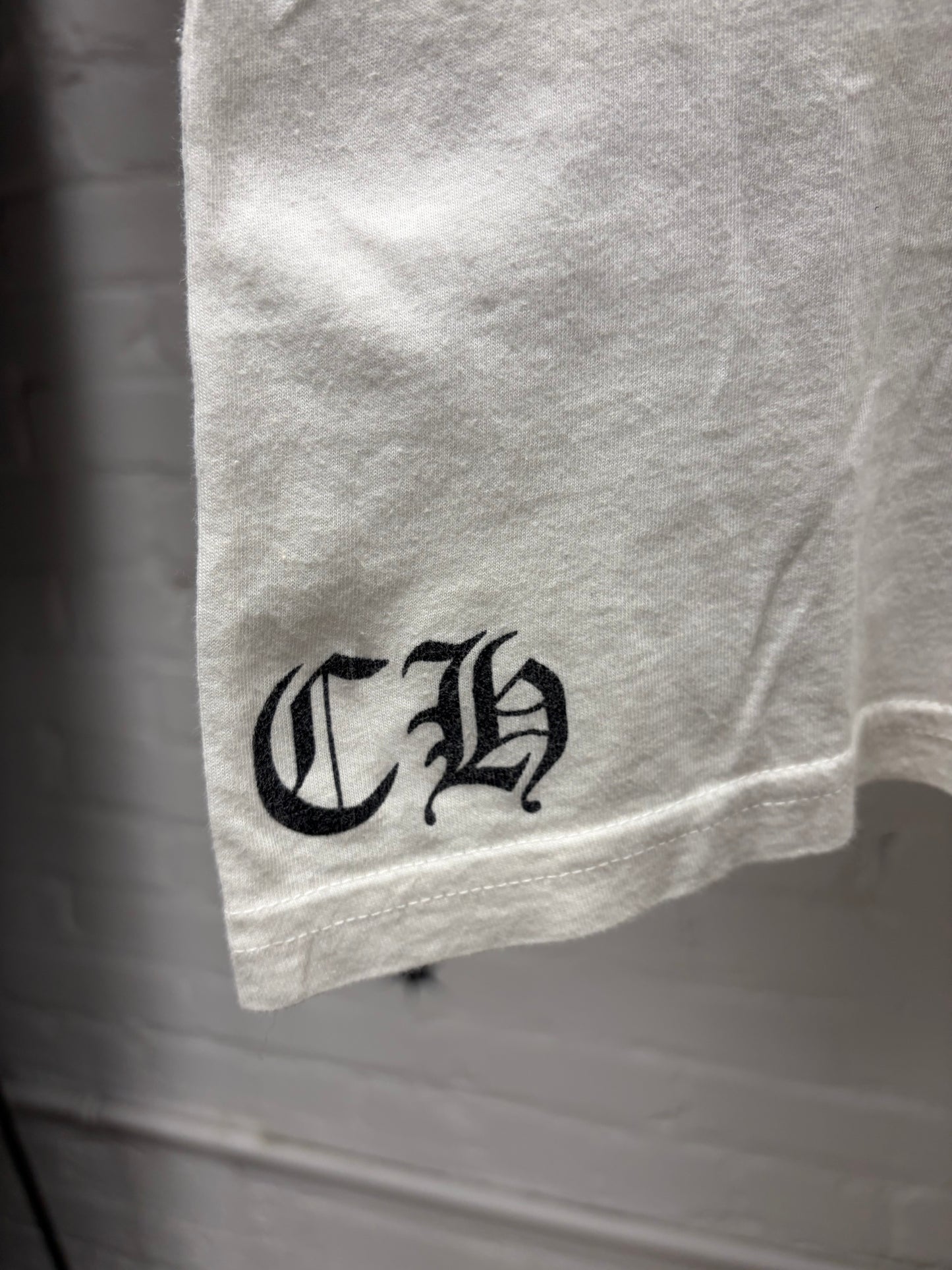 Chrome Hearts ‘CH Plus Cross’ Hollywood Store Exclusive Scoop Neck White T-Shirt