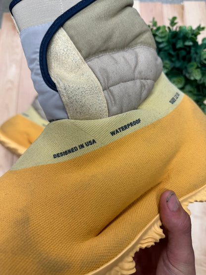 Yeezy Sulfur Knit ‘RNNR’ Waterproof Boots