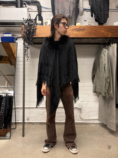 2000s Gucci Genuine Fox Fur Trim GG Monogram Black Scarf