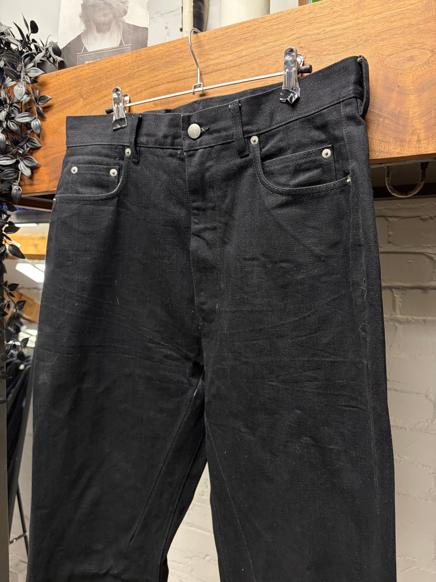 AW2023 Rick Owens ‘Luxor’ Black 16oz Japanese Denim ‘Bolans’ Flared Leg Jeans