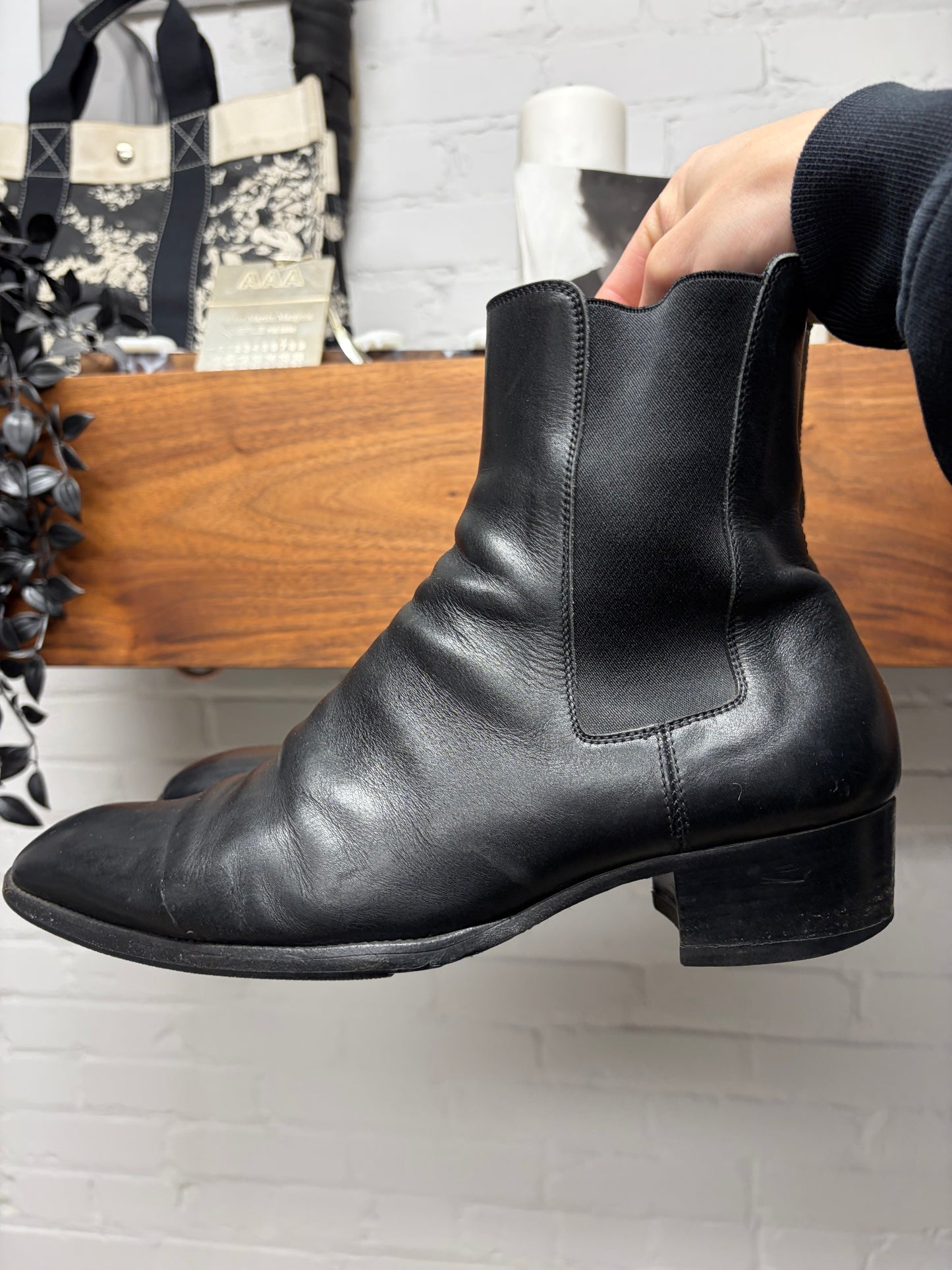 Saint Laurent ‘Wyatt’ Black Leather Pointed Toe Chelsea Boots