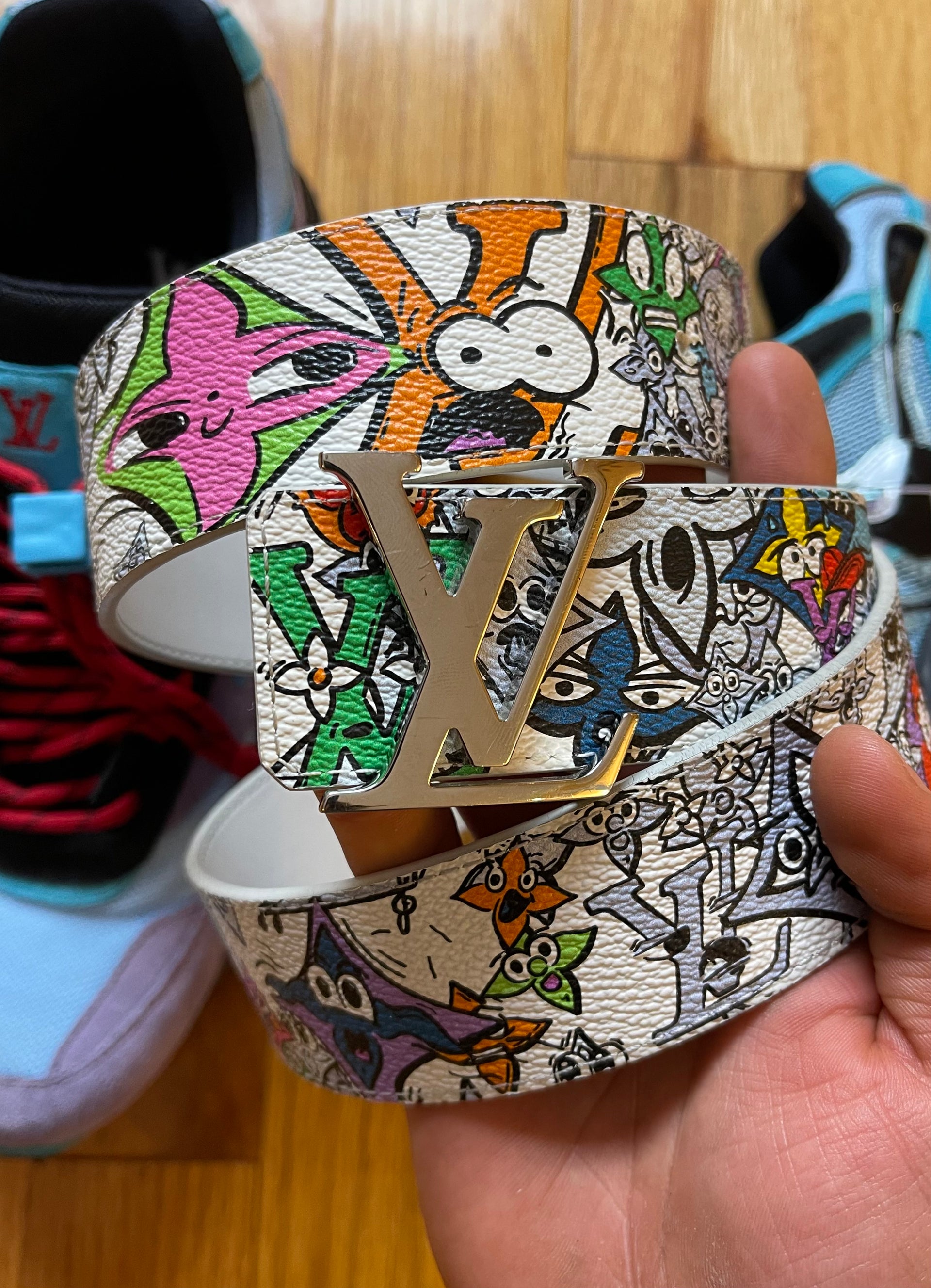 SS2023 Louis Vuitton 'Caricature Cartoon' Graffiti Logo Belt