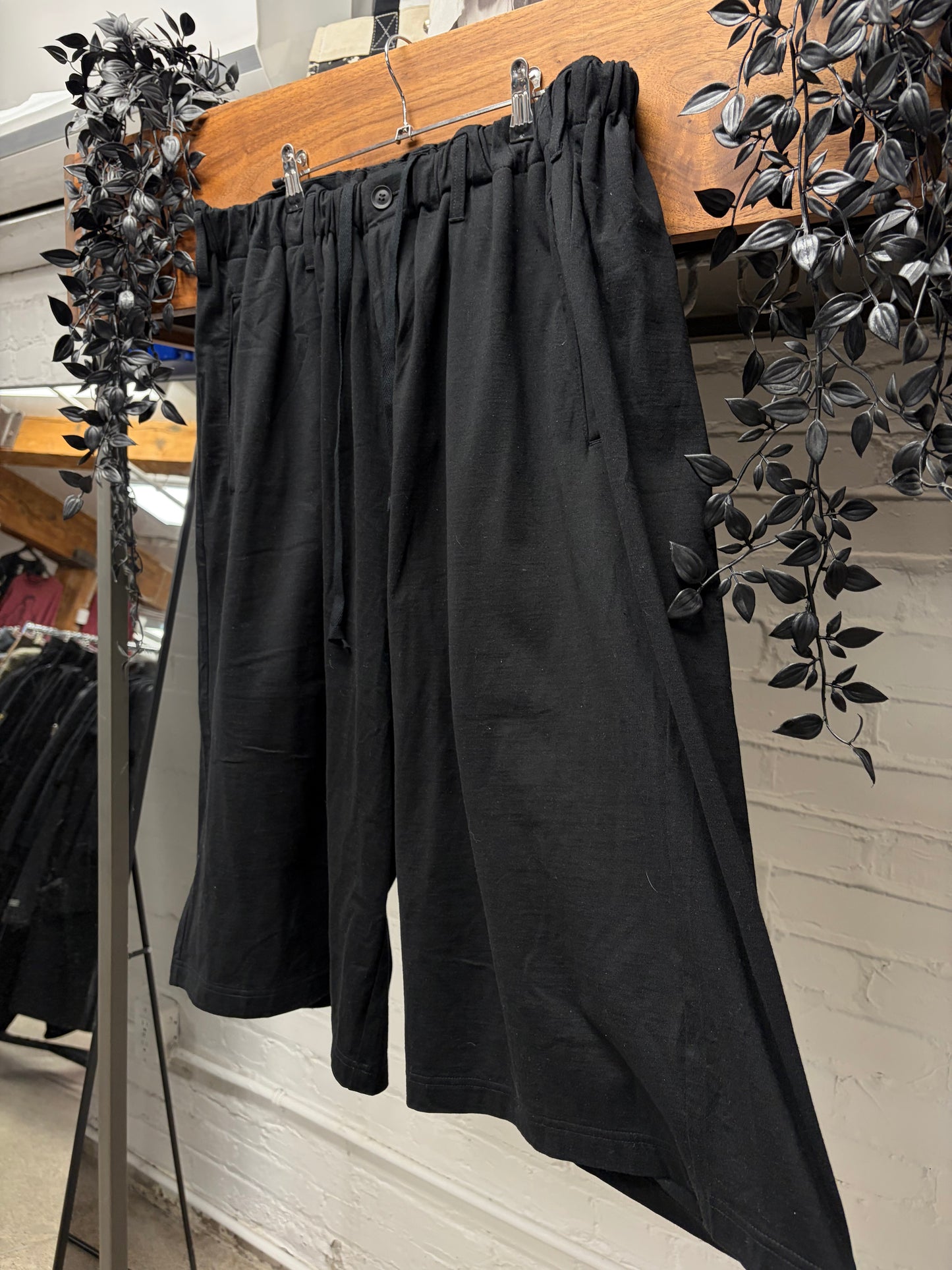 Yohji Yamamoto Pour Homme Mainline Wide Leg 3/4 Length Shorts