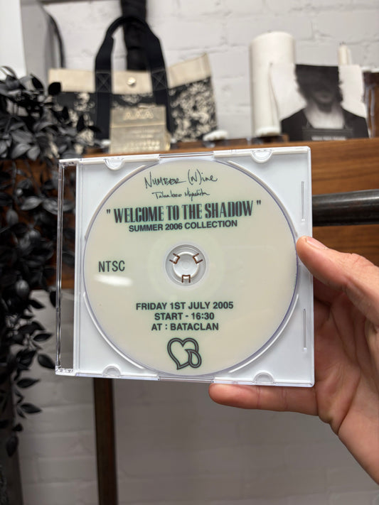 SS2006 Number (N)ine ‘Welcome to The Shadows’ Runway CD
