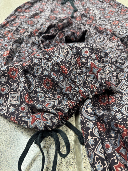 Yohji Yamamoto Patterned Print Balloon Cut Pants