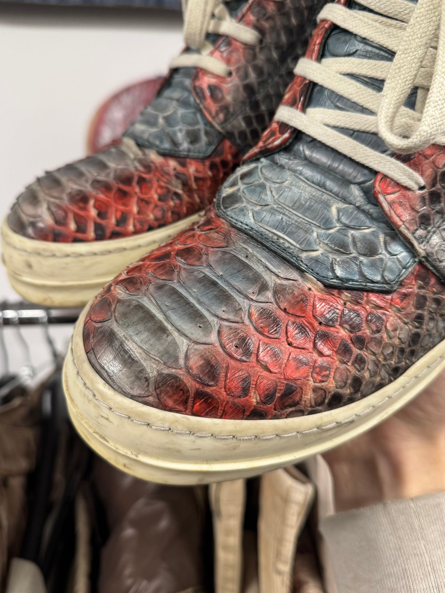 AW2022 Rick Owens Genuine Python Skin ‘Strobe’ Geobaskets