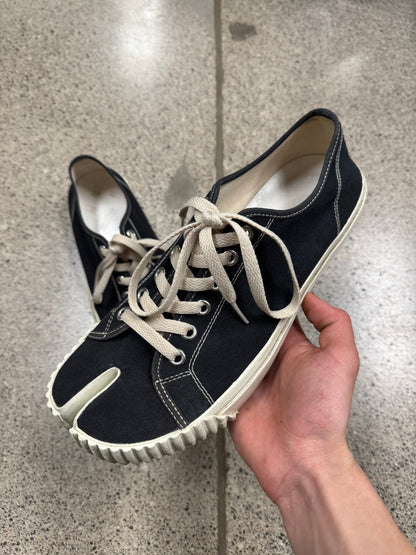 Maison Margiela ‘Tabi’ Split Toe Sneakers