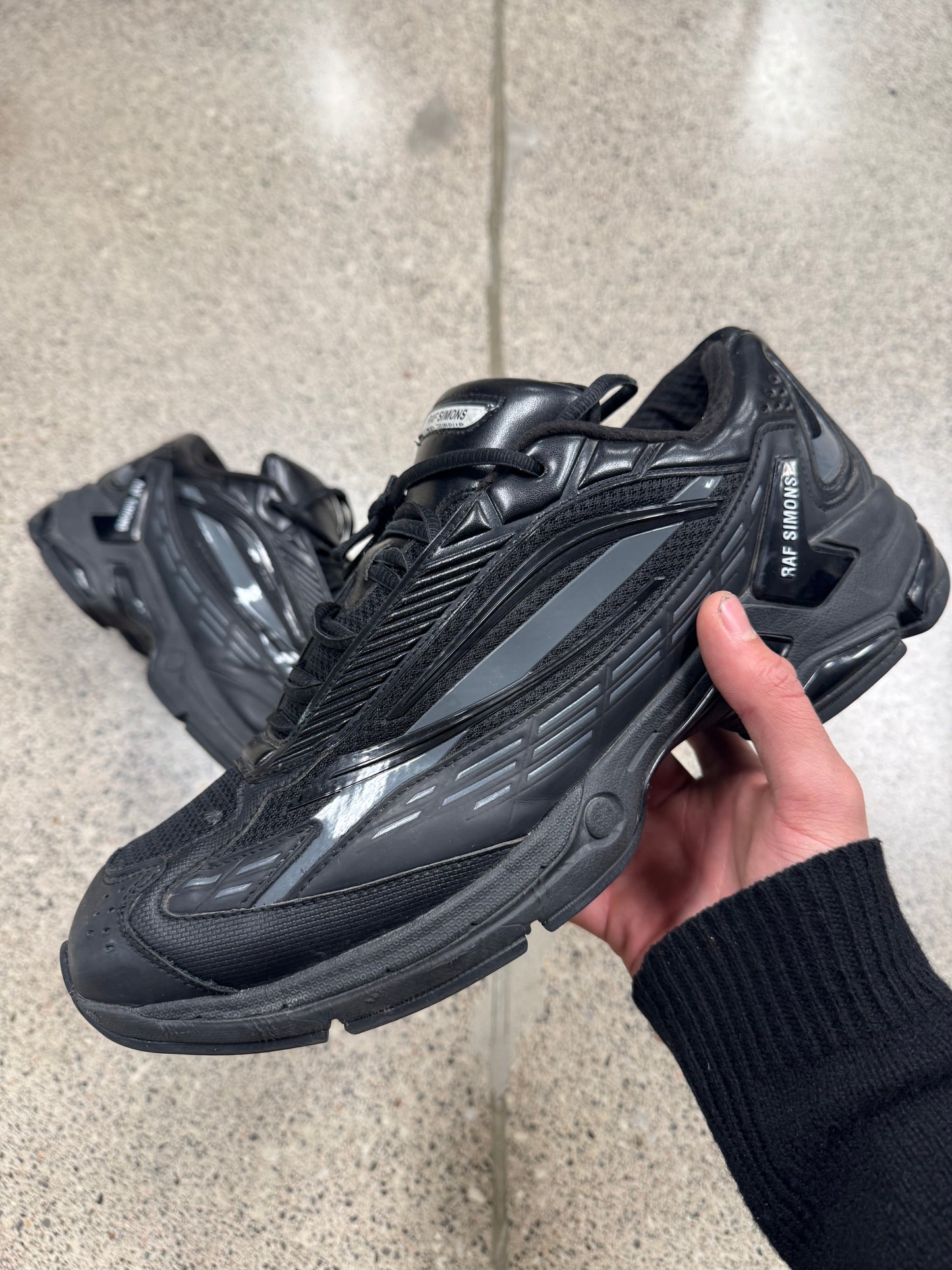 Raf Simons ‘Ultraceptre’ Black Low Top Runners