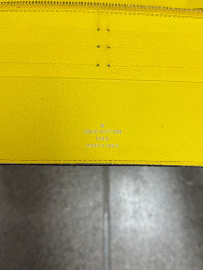SS2003 Takashi Murakami x Louis Vuitton Rainbow Monogram Wallet