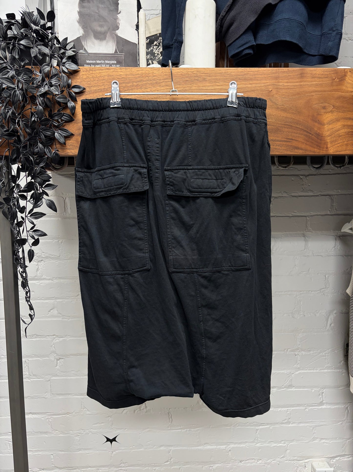 AW2016 Rick Owens ‘Mastadon’ Drop Crotch Black Cotton ‘Pod’ Shorts