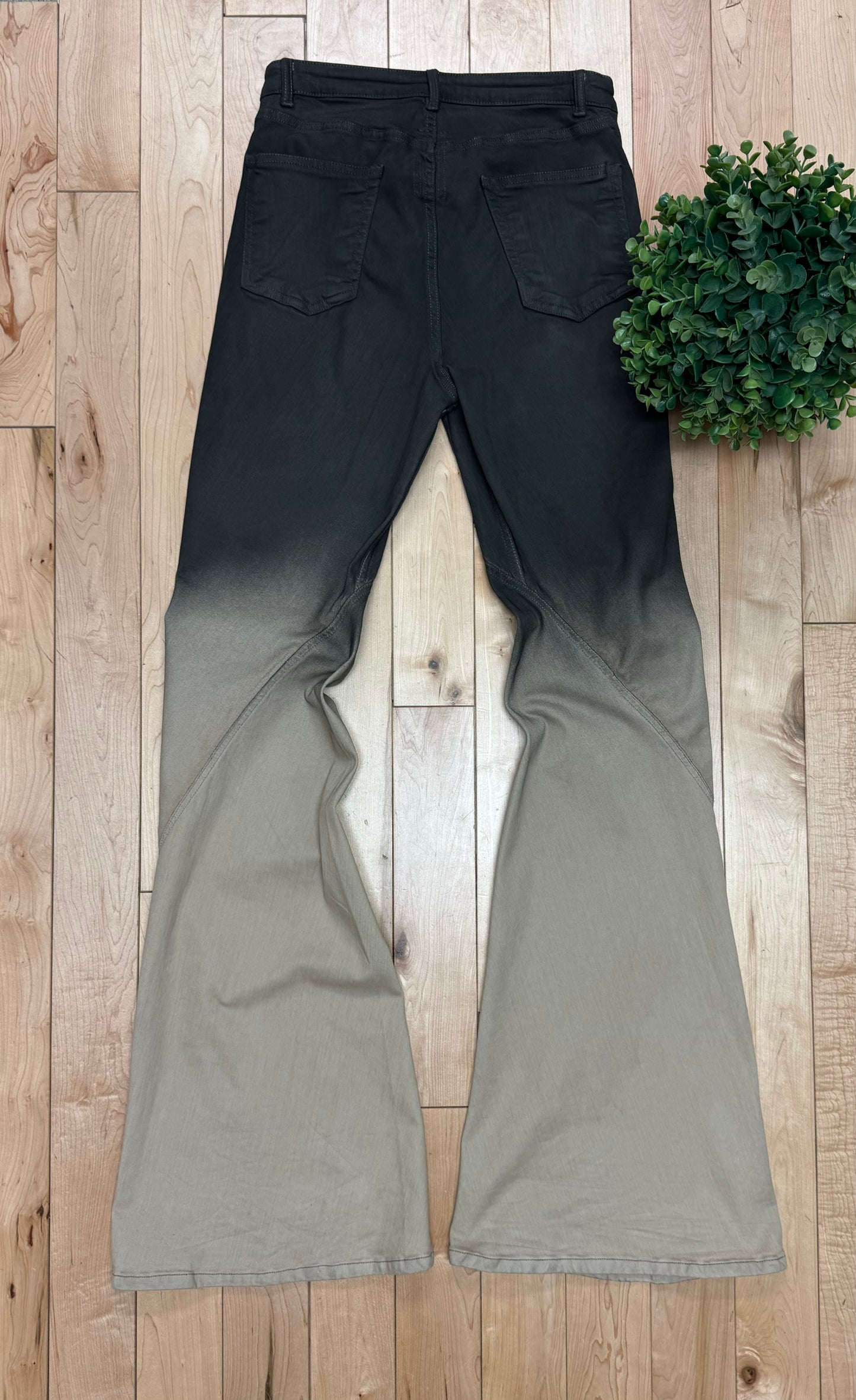 AW2023 Rick Owens ‘Luxor’ Bias Bootcut Flared Gradient Denim