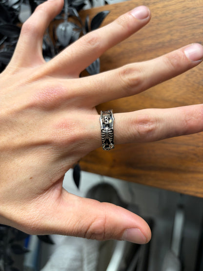 Alexander McQueen ‘Dancing Skeleton’ 925 Silver Ring