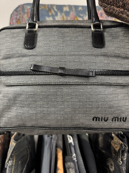Vintage Miu Miu Leather ‘Bow’ Shoulder Bag
