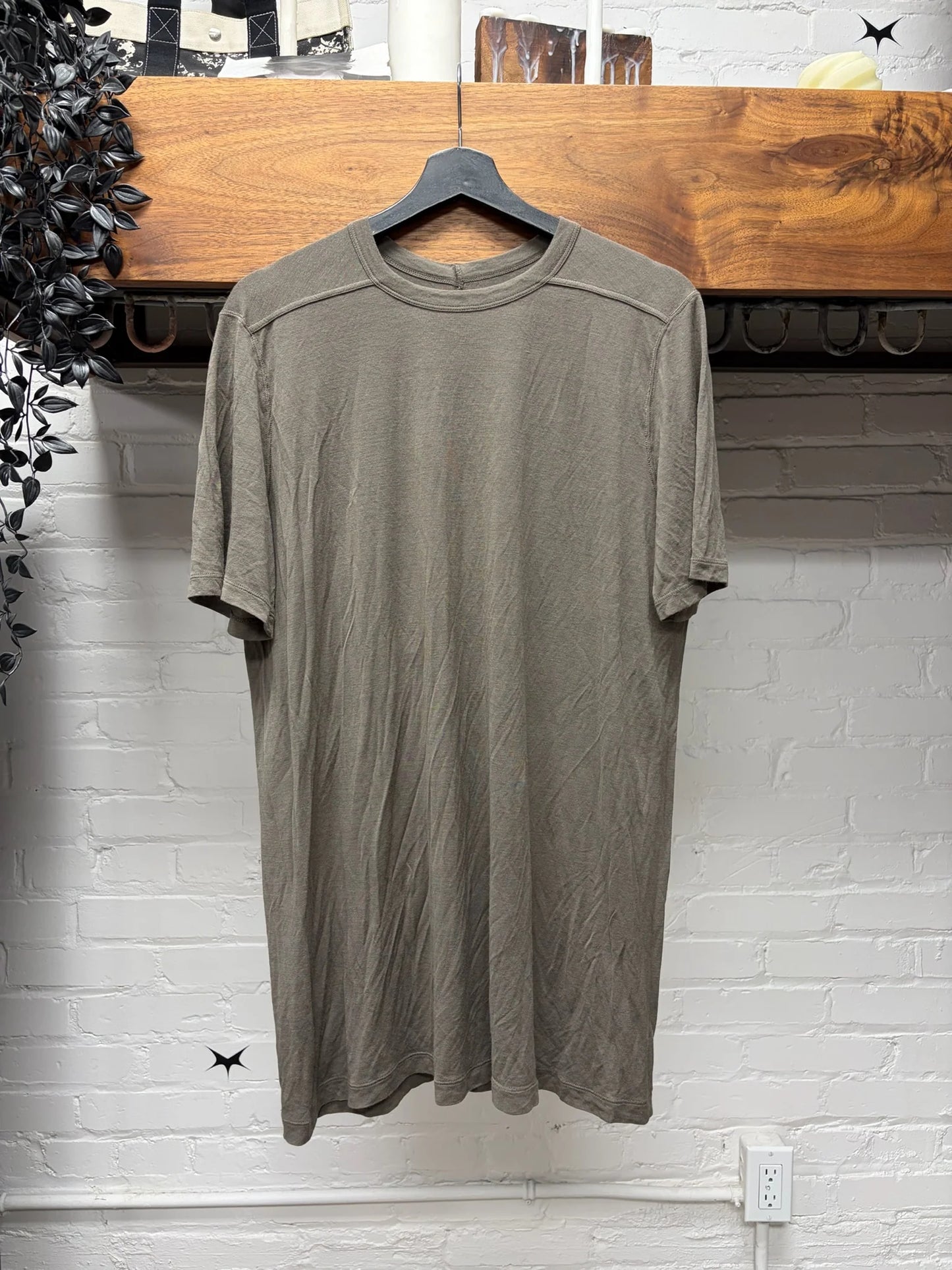 AW2019 Rick Owens ‘Larry’ Dust Brown ‘Level’ Oversized T-Shirt