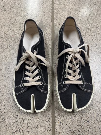 Maison Margiela ‘Tabi’ Split Toe Sneakers