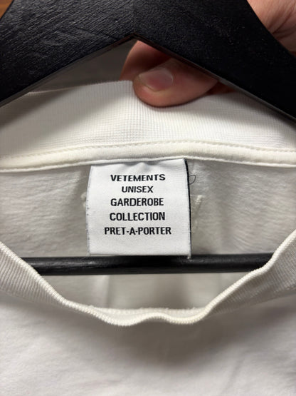 Vetements ‘It’s Free to be Nice’ Oversized White Slogan T-Shirt