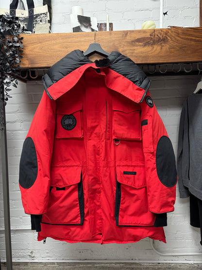 AW2017 Vetements x Canada Goose Split Hood Parka