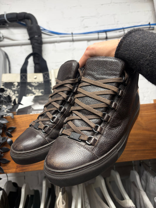 Balenciaga ‘Arena’ Chocolate Brown Leather Low Top Sneakers