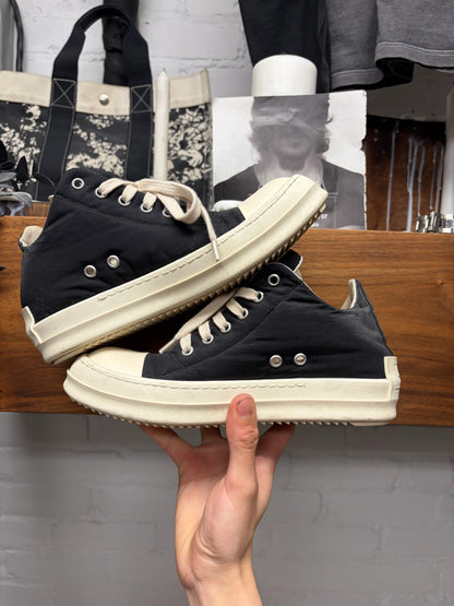 AW2022 Rick Owens Black/Milk DRKSHDW ‘Ramones’ Low Top Sneakers