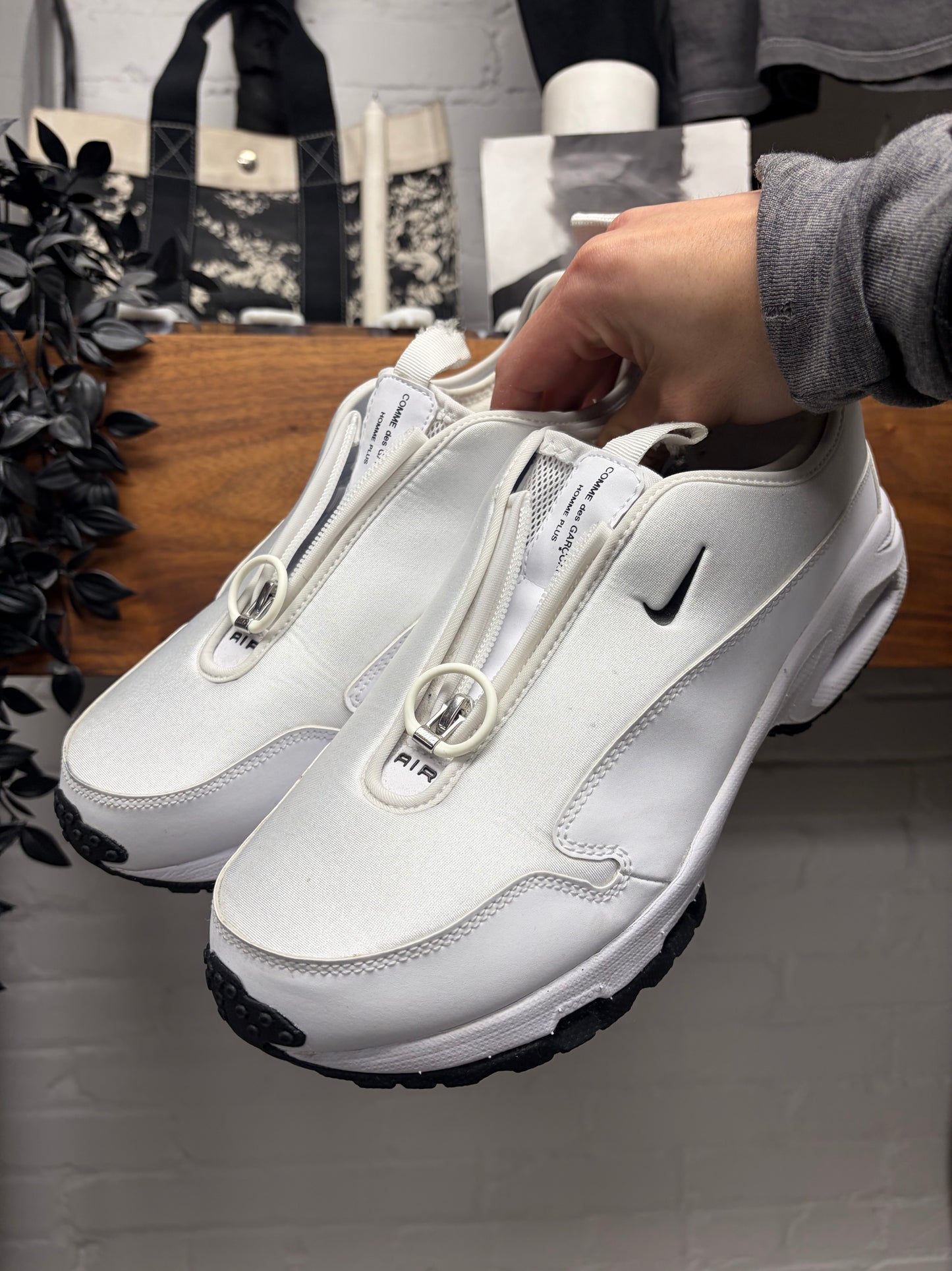 Comme Des Garçons Homme Plus x Nike Air Max Sunder SP Low Top Sneakers