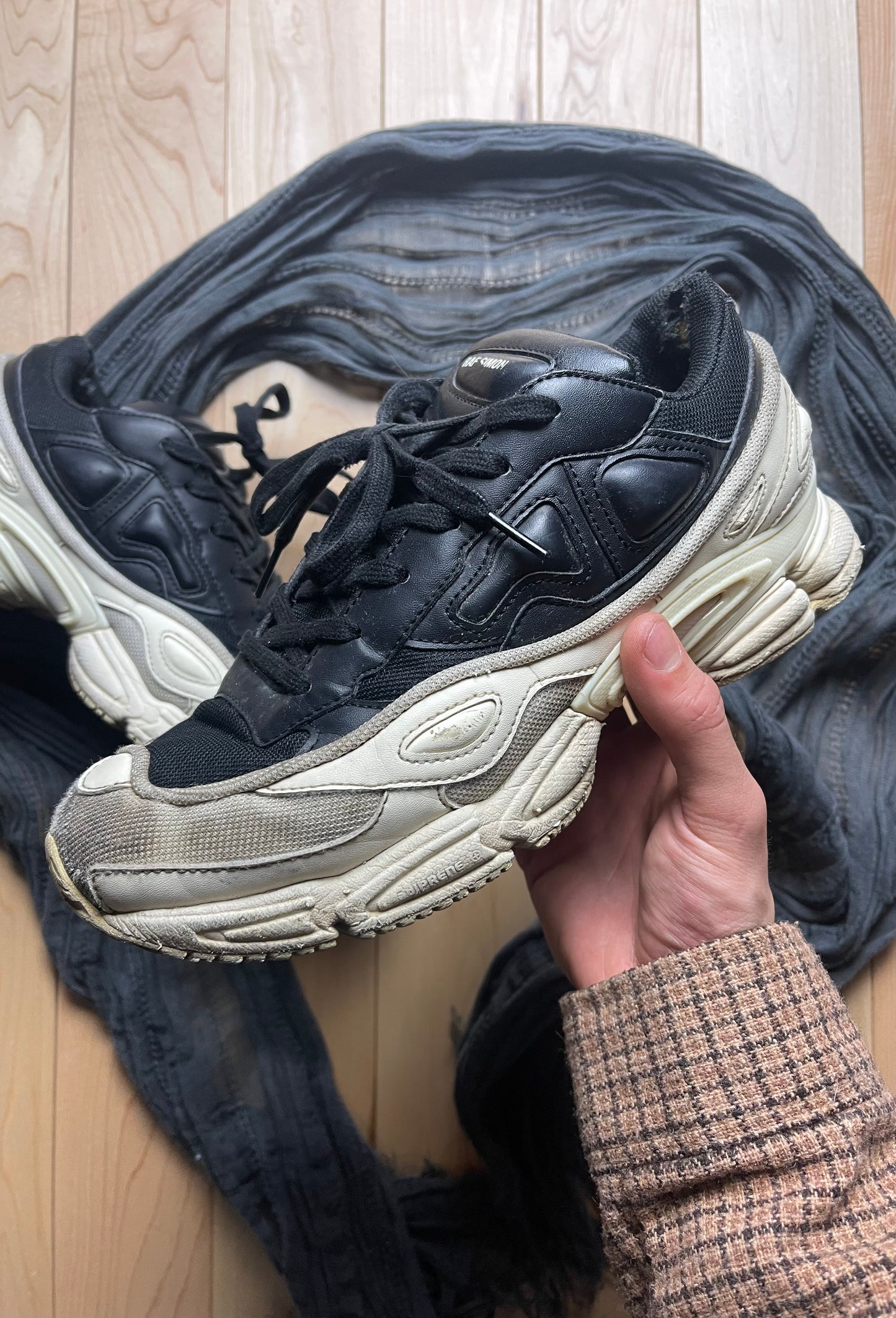 2017 Raf Simons x Adidas Ozweegos V1 Low Top Sneakers