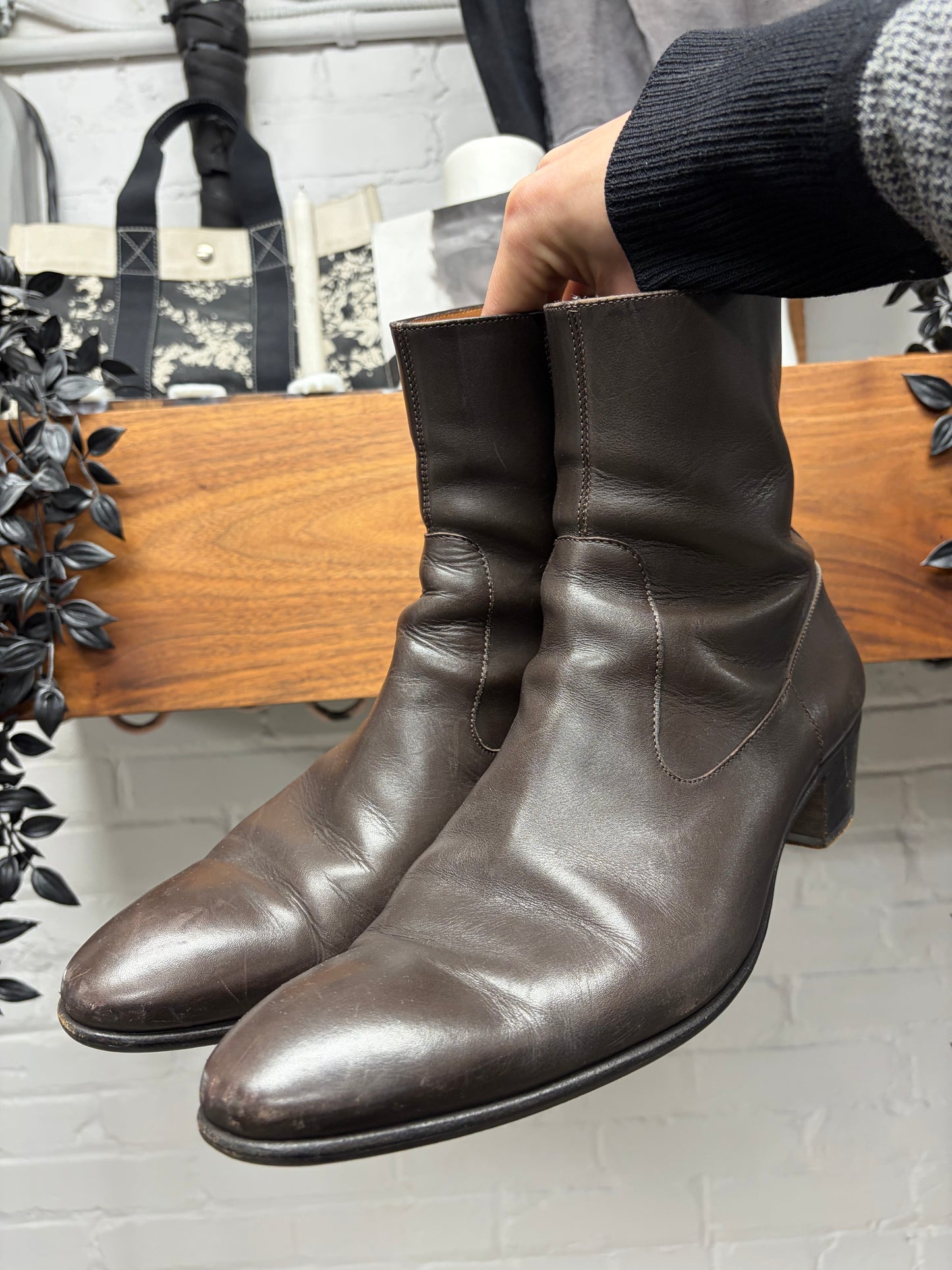 Yves Saint Laurent Rive Gauche by Tom Ford ‘Jonny’ Cuban Heel Leather Boots