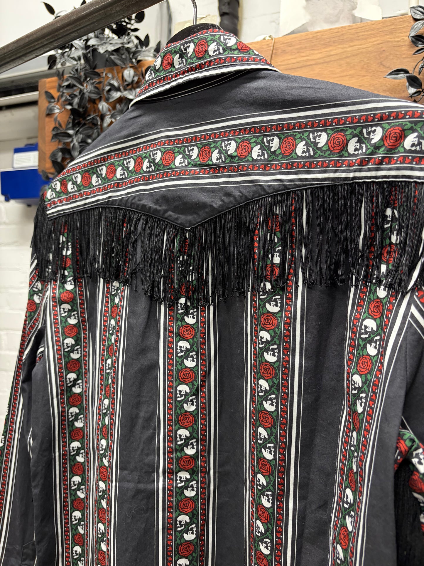 SS2006 Number (N)ine ‘Welcome To The Shadows’ Skulls n’ Roses Button Down Shirt