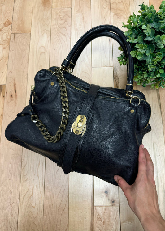 Burberry ‘Bartow’ Black Leather Shoulder Bag