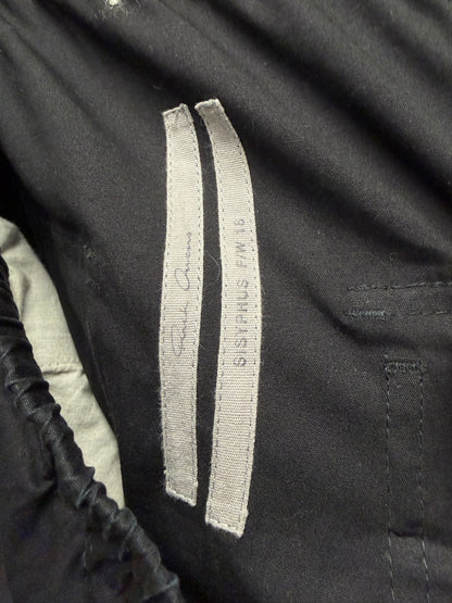 AW2018 Rick Owens ‘Sisyphus’ 3/4 Length Black Drop Crotch Cargo Shorts