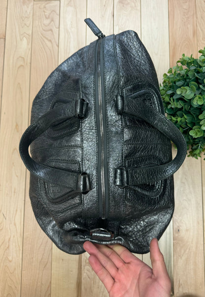 Givenchy ‘Nightingale’ Calfskin Leather Jumbo Shoulder Bag