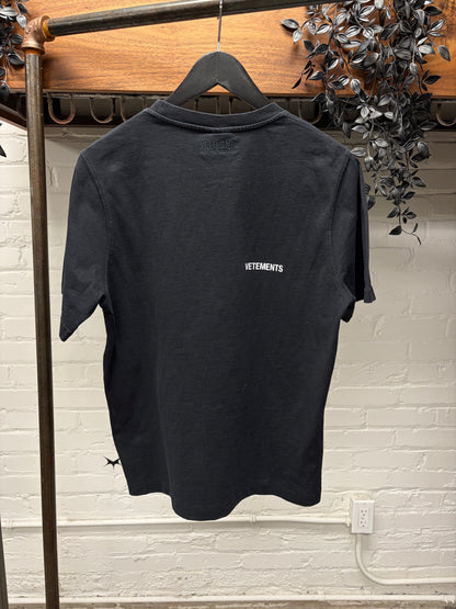 AW2021 Vetements ‘Minimal Logo’ Black Short Sleeve Shirt