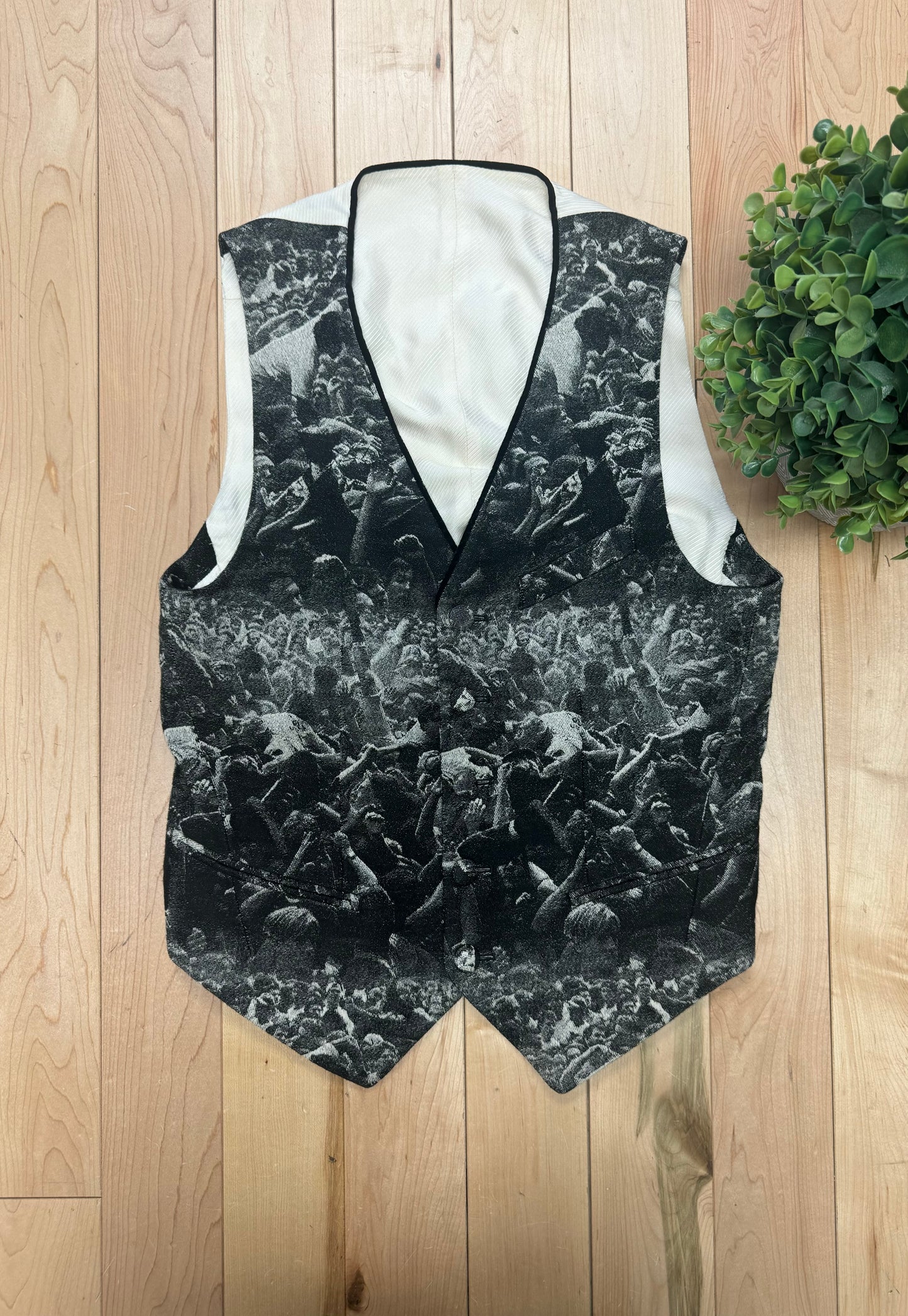 AW2009 Number (N)ine x Charles Peterson ‘Touch Me I’m Sick’ Vest