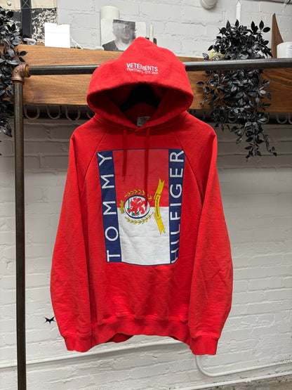 SS2018 Vetements x Tommy Hilfiger ‘Flag Logo’ Pullover Hoodie
