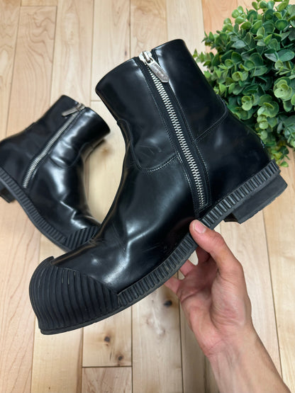 CK205W39Nyc by Raf Simons ‘Spazzolato’ Patent Leather Boots