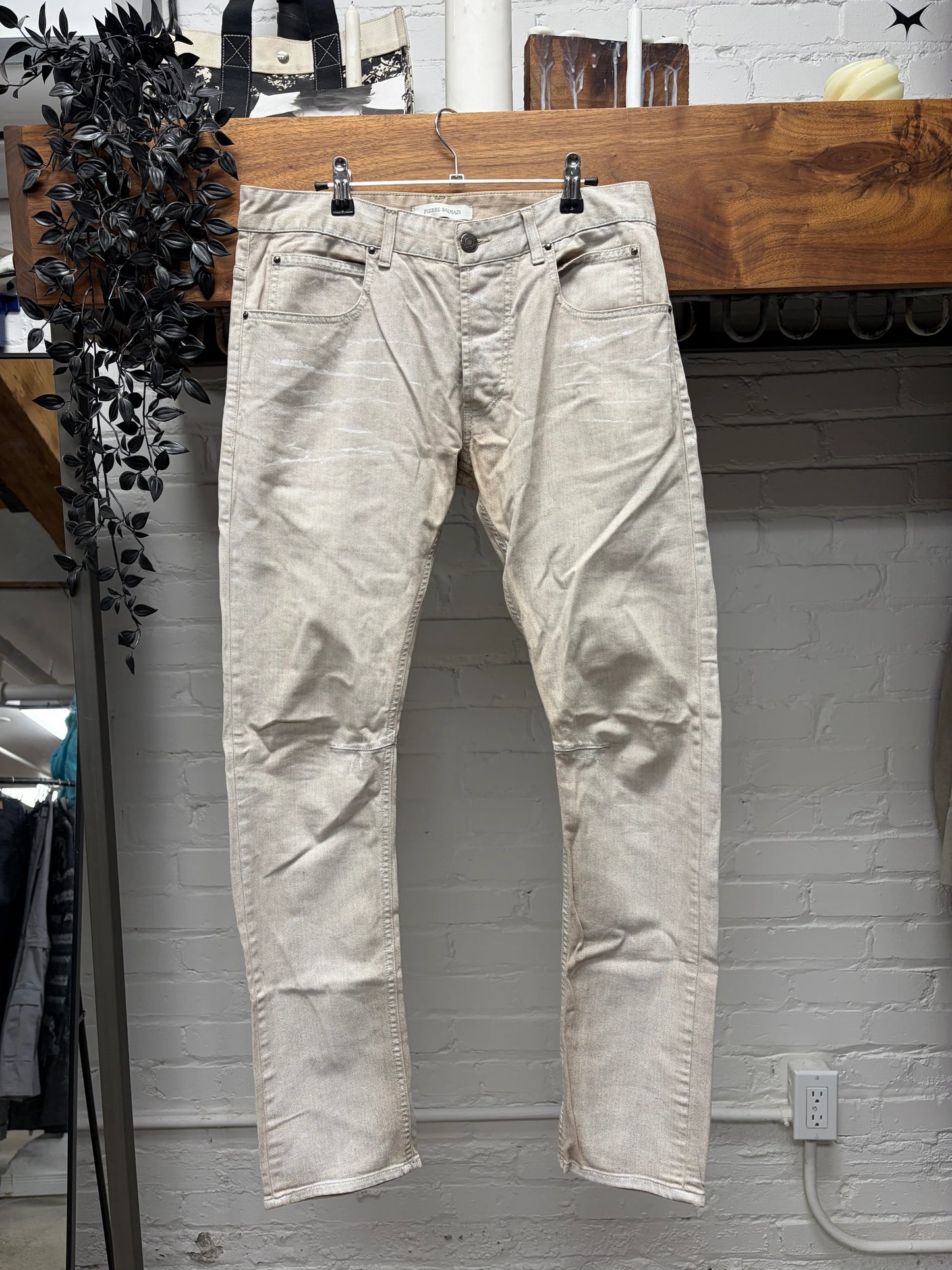 Balmain Dirty White ‘Rustic Fade’ Skinny Jeans