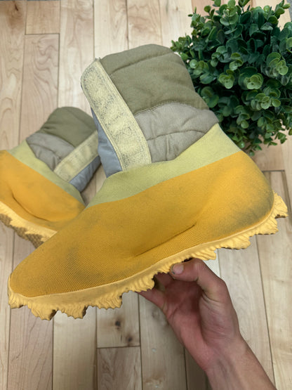 Yeezy Sulfur Knit ‘RNNR’ Waterproof Boots