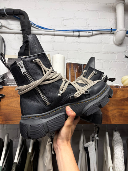 Rick Owens x Doc Martens ‘1460 DMXL’ Pentagram Lace Boots