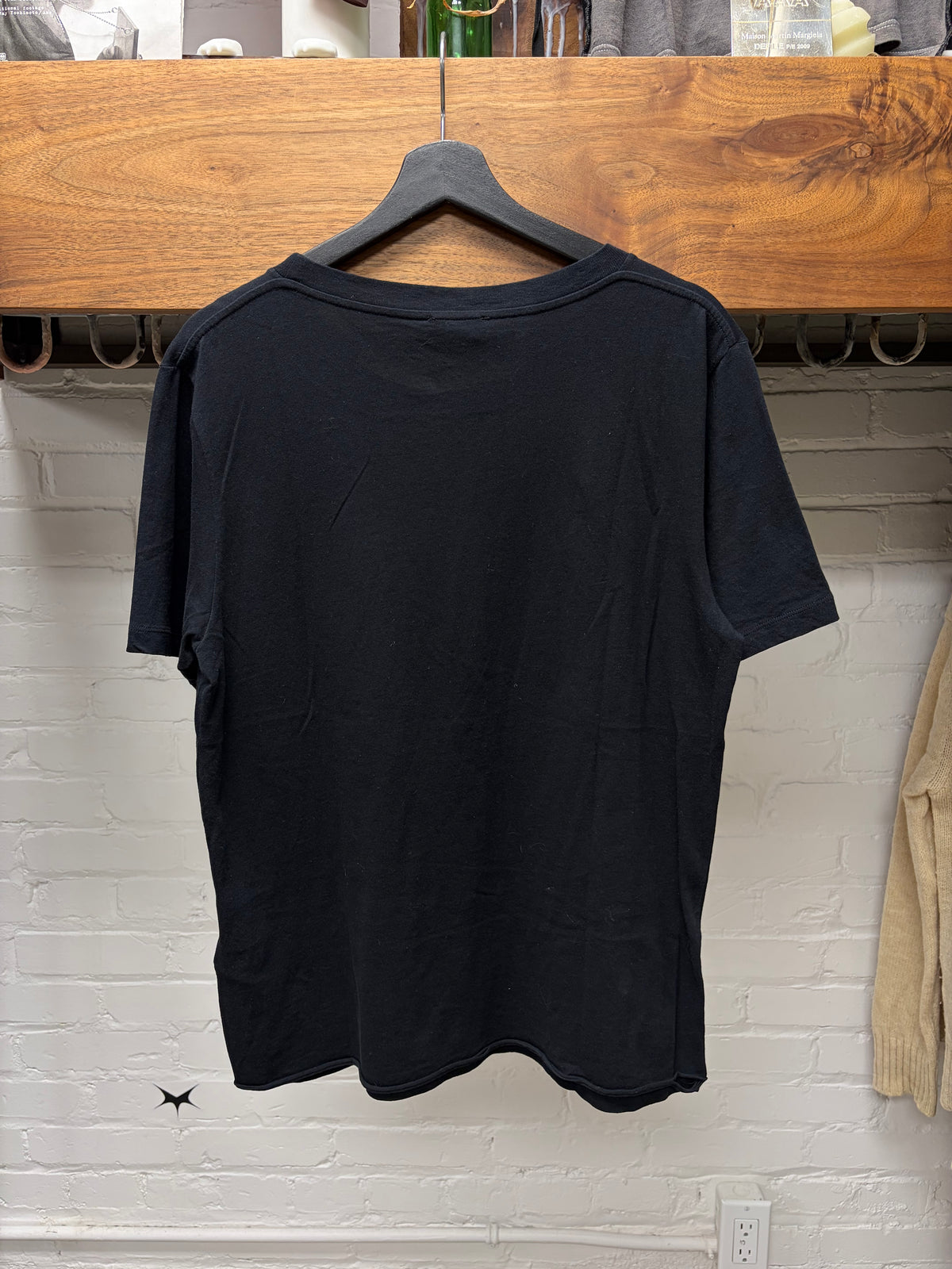 2018 Saint Laurent ‘Smoking Gun’ Black/White Graphic T-Shirt
