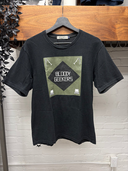 SS2019 Undercover ‘Bloody Geekers’ Black Graphic T-Shirt