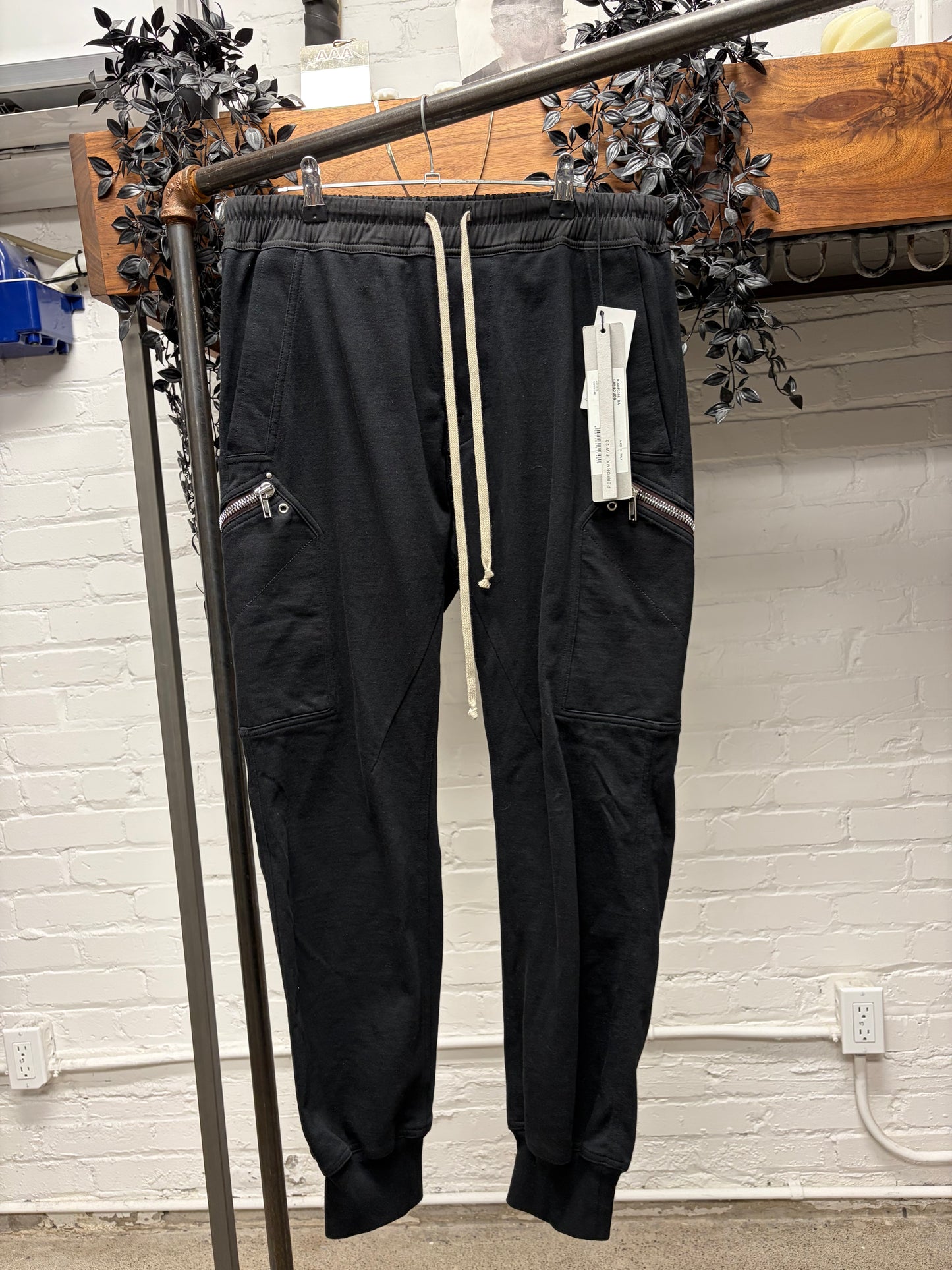 AW2020 Rick Owens ‘Performa’ Black Cotton Cargo Joggers