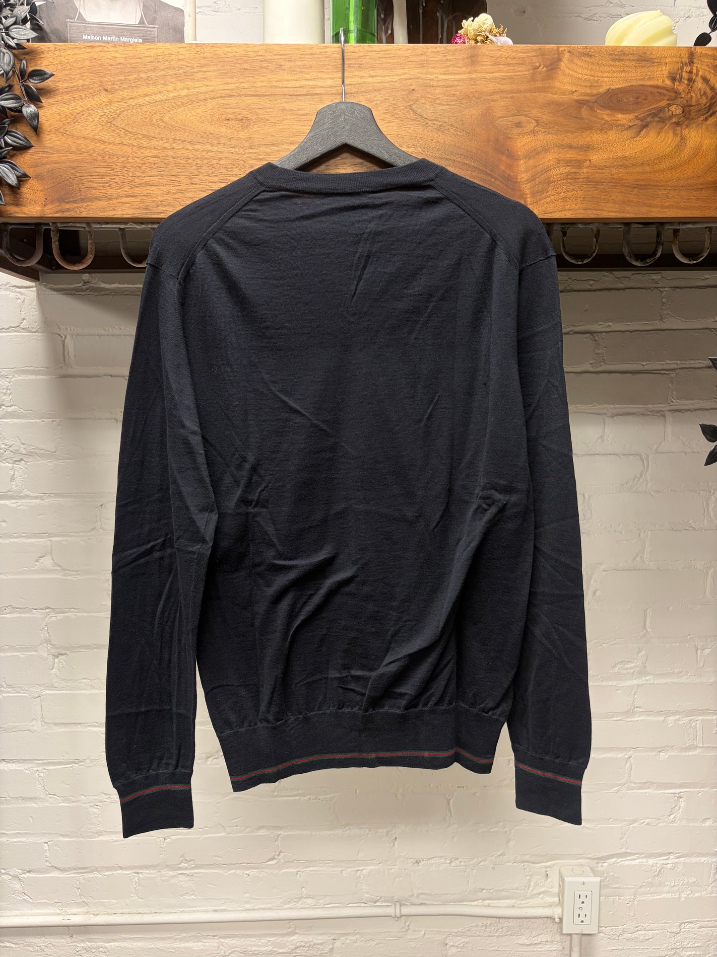2000s Gucci ‘Stripe Logo’ Cuff Finished V-Neck Knit Sweater