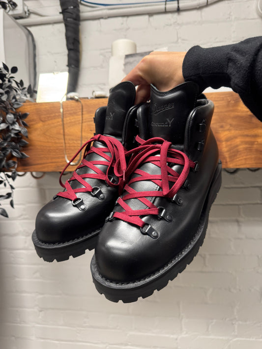 Yohji Yamamoto x Danner ‘Ground Y’ Classic Leather Hiking Boots