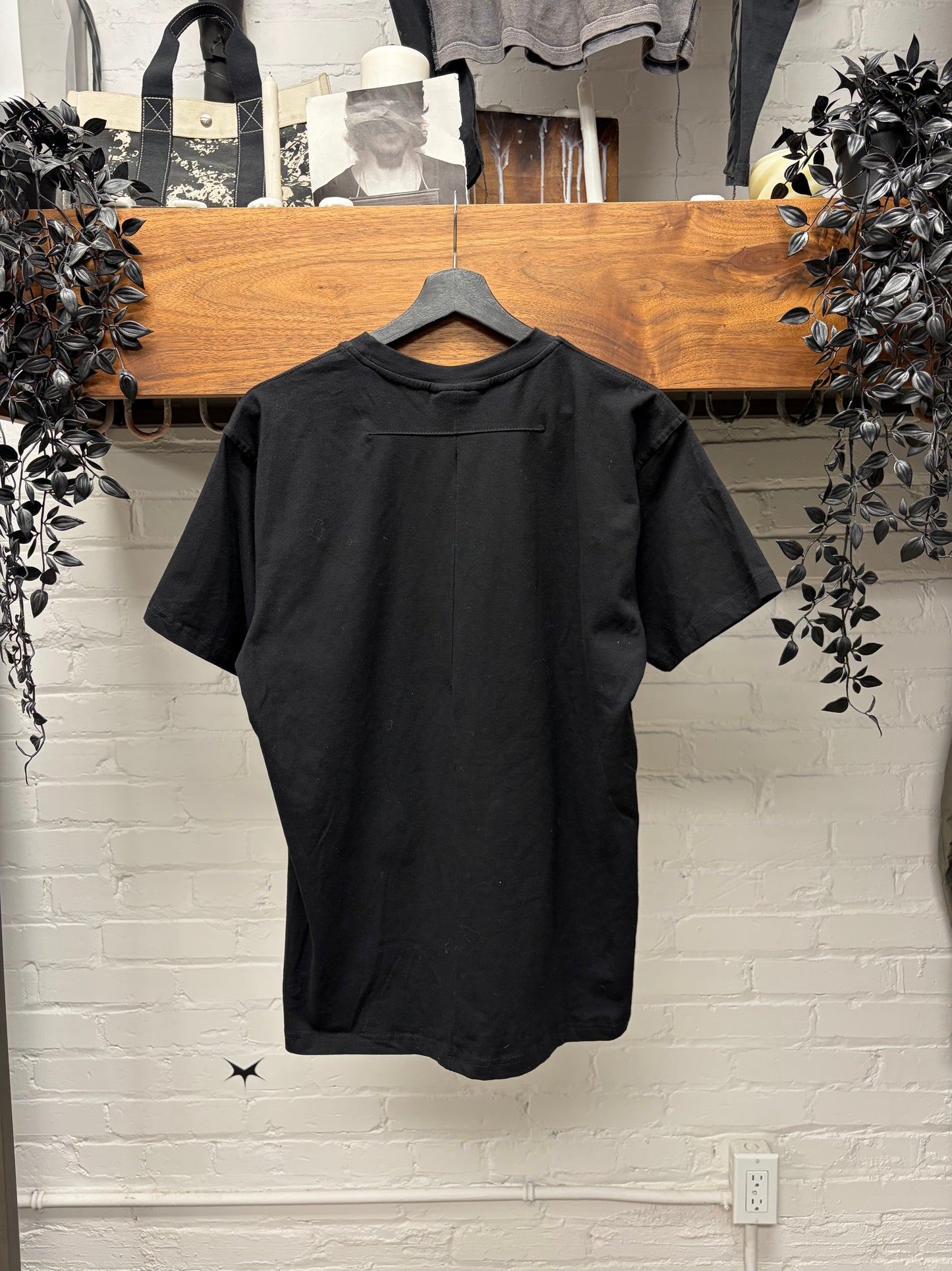 SS2016 Givenchy by Ricardo Tisci ‘Shark’ Black Graphic T-Shirt