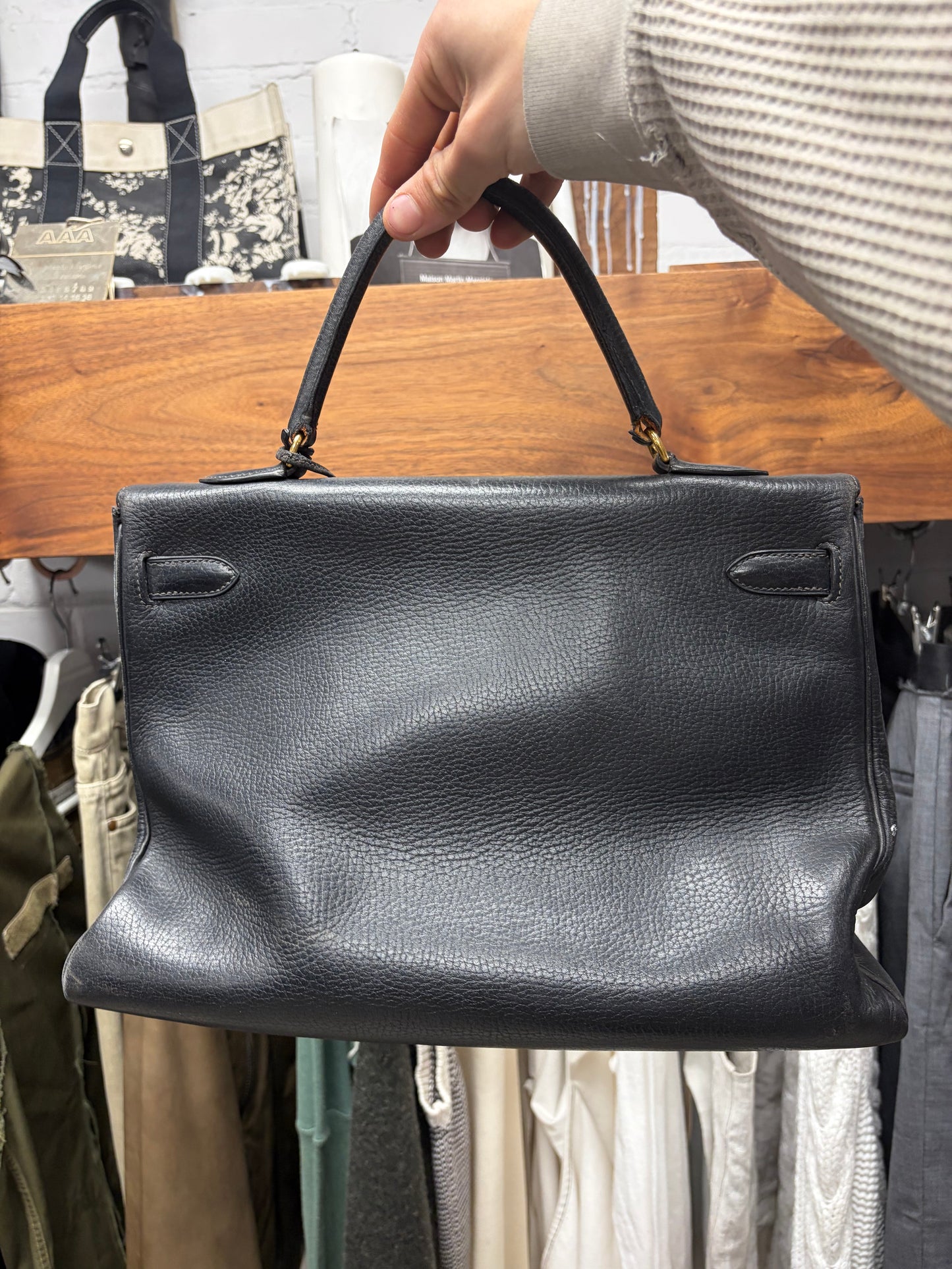 1991 Hermes ‘Kelly 35’ Retourne Black Calfskin/Gold Hardware Handbag