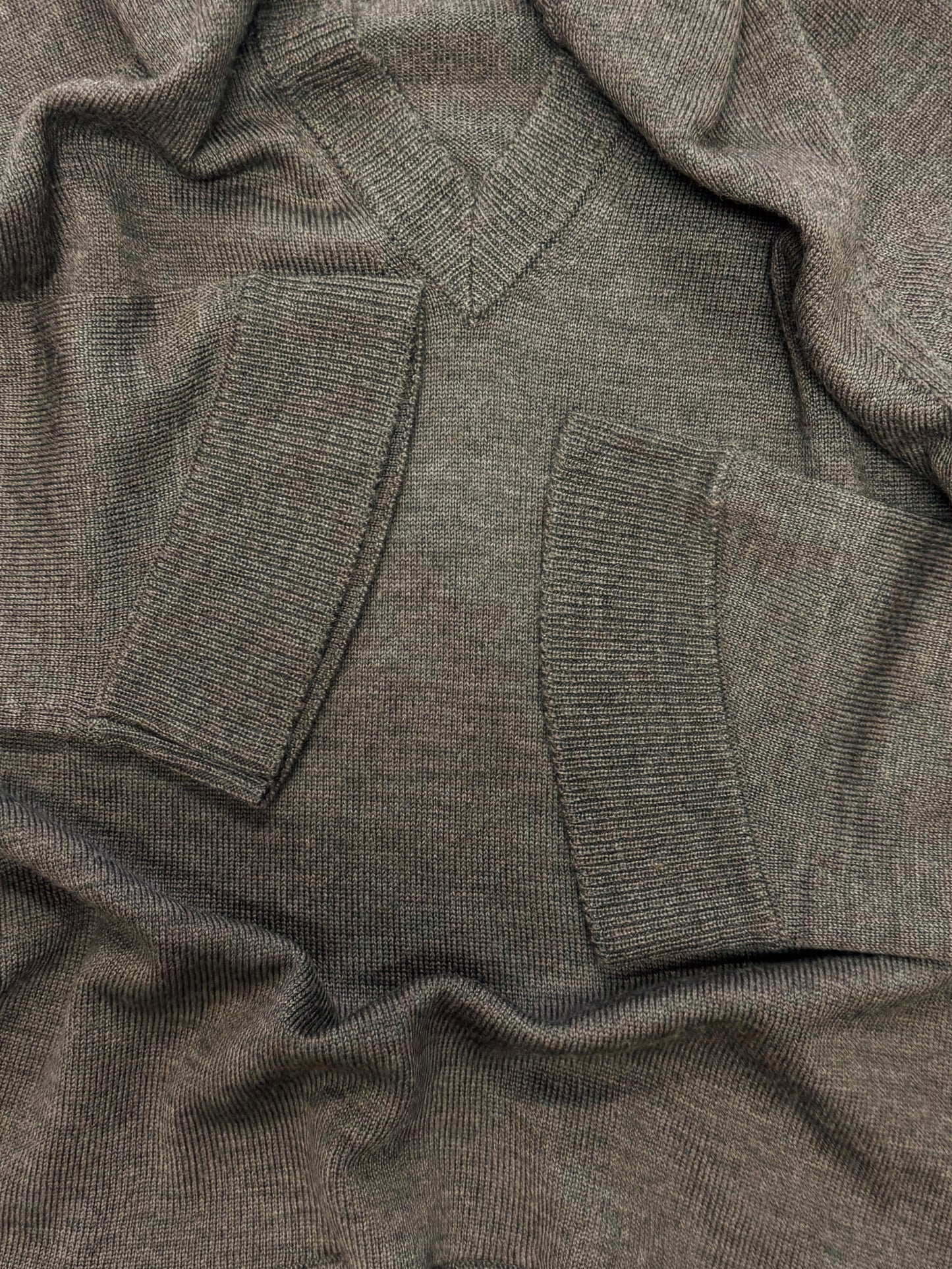 2004 Maison Margiela ‘Blank Tag’ V-Neck Knit Sweater