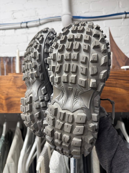 Balenciaga ‘Defender’ Grey ‘Tire Track’ Bounce Low Top Sneakers