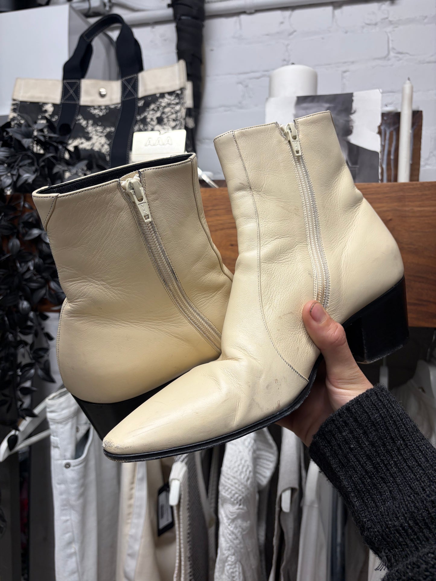 Saint Laurent ‘Vassili’ Pointed Toe White Leather Boots